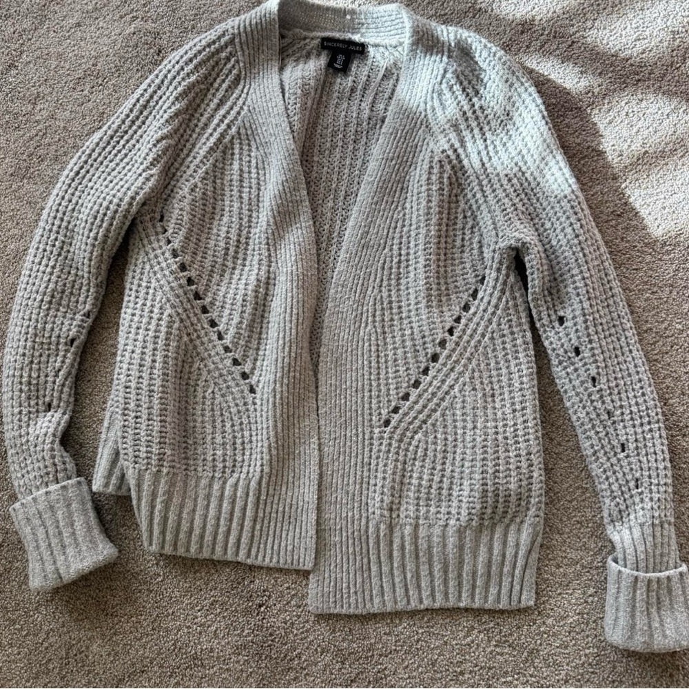 Sincerely Jules Cozy Knit Pajama Set in Light Gray - Picture 2 of 4